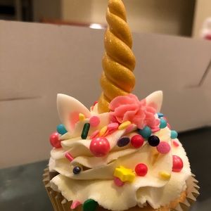 Meet your Posher, Inez